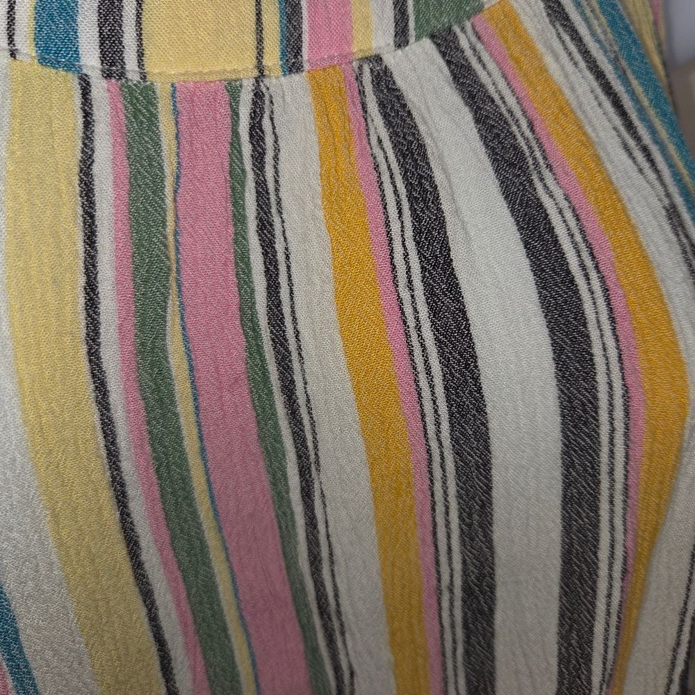 Torrid Multi-Stripe Gauze High Neck Tank Top Size 1 1x - Picture 4 of 7